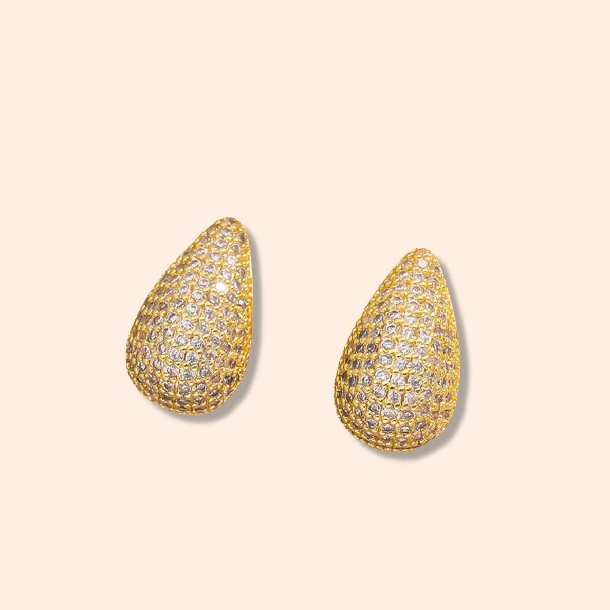 Teardrop earrings