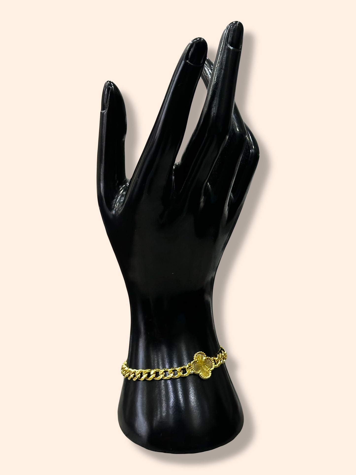 Royal charm chain set